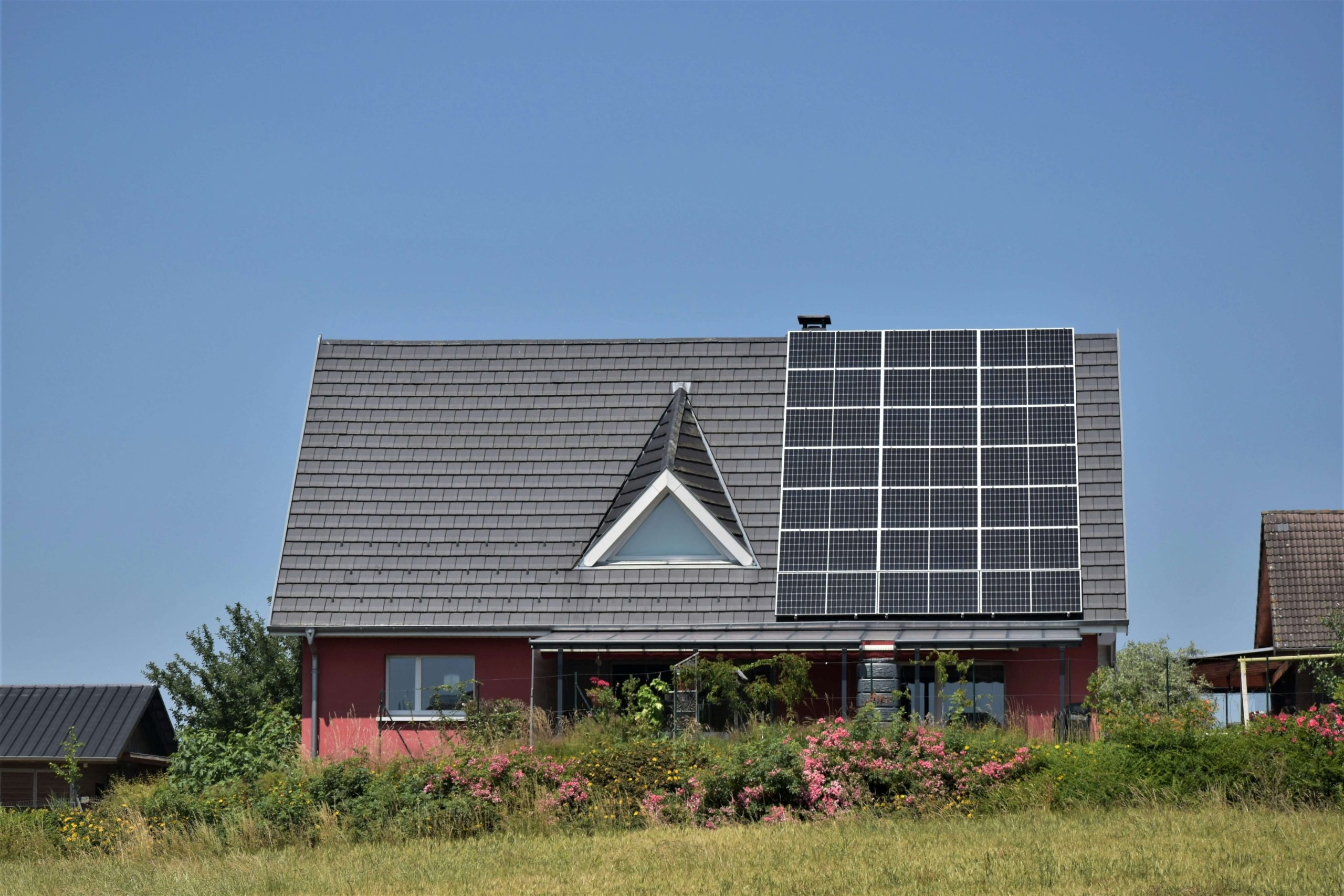 energía solar para tu casa de invitados